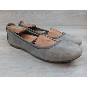 Born Julianne Women's Ballet Flat Gray Leather 8.5 Slip On Casual Comfort